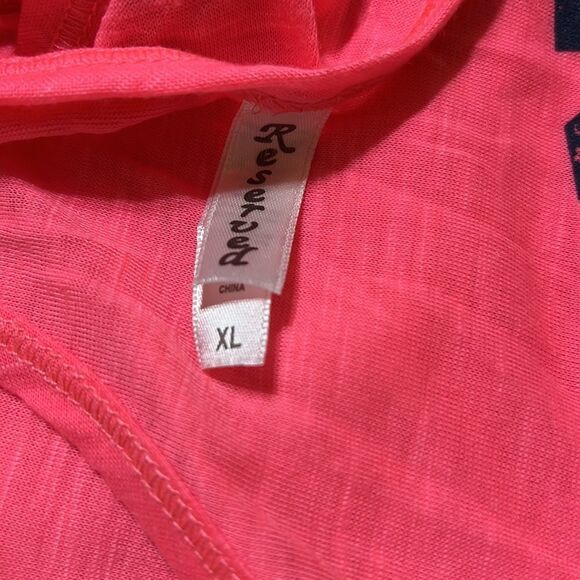 HOLLYWOOD Racer Back Tank - Picture 4 of 5